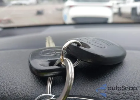 2018 Toyota Sienna Le 8 Passenger z USA, uszkodzony, nr VIN 5TDKZ3DCXJS958114